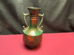 A lovely bronze vase. W.14 H.25 Cm.