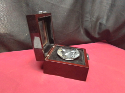 Crystal Diamond paper weight Coral pine W.8 Cm. in original box. W.14 H.9 Cm.