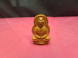 Natural Xiuyan jade ornament. W.5 H.10 Cm.