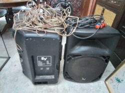 A Pair of EV Large Speakers with Cables.