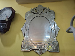 Engraved Venetian mirror. W.73 Cm H.104 cm