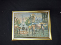 A Paris scene oil on canvas with gilt frame. 45x35 cm