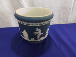 A Royal  Blue Wedgwood Jundiner of Large size. W.20 H.17 Cm.