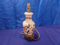 A Masons Mandalay Pattern Lamp. W.11 H.31 Cm.