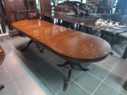 A Large 2 Pillars Table with 1 leaf (94).W.92 L.260 H.77 Cm.