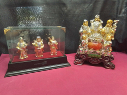 2 Set of Hok Lok Siw Statues. BOX Size D.15 W.33 H.22 Cm.