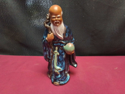 A lovely statue of the Chinese god of longevity 8.5