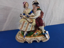 A Lovely Antique Dresden Style Continental Figure  Group in Pocelain. W.18 H.19 Cm.