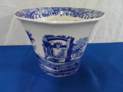A Spode Italian Octagonal Vase or Flower Pot. W.19 H.14 Cm.