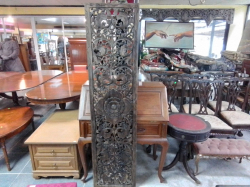 A Beautiful Craft Wood Piece. 46x183 Cm.