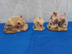 3 Lilliput Lane Cottage.