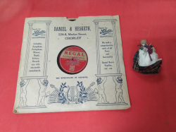 Rare Traveler Gypsy handmade 20th Century Peg doll 