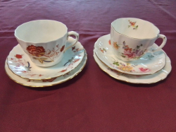 2 tri-0 very find Royal Crown Derry  cups, saucers, side plates.