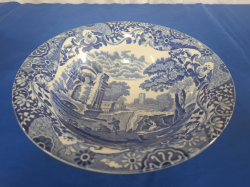 A Lovely Rome Spode Italian pattern bowl