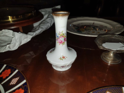 Beautiful Hammersley porcelain vase H.15.5 Cm. in very nice condition