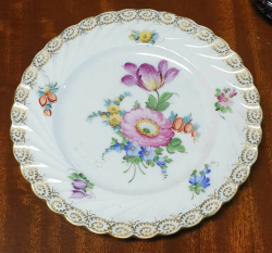 A beautiful hand painted C,1900 
Dresden porcelain cabinet show plate. W.19 Cm.