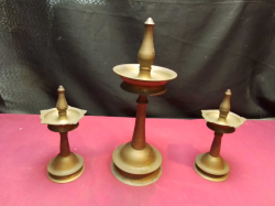 Set of 3 Vintage Nilavilakku Traditional Brass oil Lamps. W.9 H.26 Cm.
