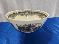A Rare Wedgwood Philadelphia Bowl Celebraing Independance From England. W.31 H.14 Cm.