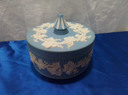 A Large Circular Wedgwood Trinket Pot in Blue and White. W.13 H.10 Cm.