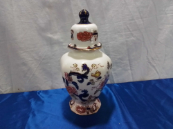 A Covered Masons Mandalay Vase. W.12 H.25 Cm.