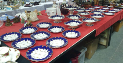 Extremely rare English 19th century C,1860 Coalport porcelain set,
With 9 comport-tarzairs and 18 plates ,decorated  in cobalt blue and gold gilt decoration with hand painted flowers the batwing pattern. 1 plate slight A/F