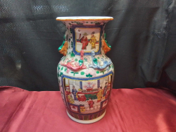 A Large Old Famile Rose Vase in Good Cindition.W.18 H.35 Cm.