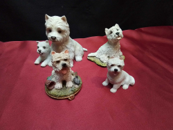 4 Nice Figures of Slotty Dogs.