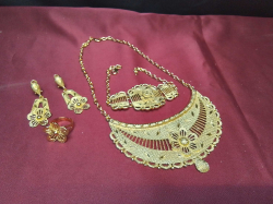 Middle Eastern Full set  Bridal Jewelry Set 5 Pieces. 