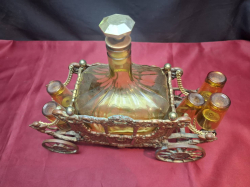 A Coranation Coasch Drinks decanter and Amber glasses