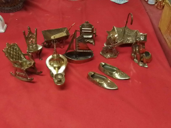 Some Interesting Brass Small Decorative 1 item (10 Items)