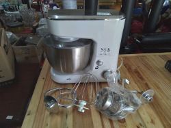Cooking Mixer with accessories.