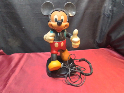 A 1980s English MICKEY MOUSE backpack telephone.H.35Cm. (working) No damage. 