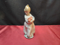 A 1973 LLADRO 