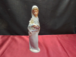 A 1990s retired LLADRO 