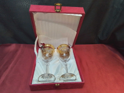 A Pair of Crystal Gold Wine Glasses in a box. 