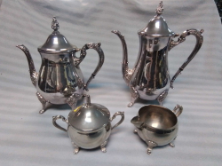 A Very Good quality  Silver Plate 4 Piece Tea and Coffee Service. Large H.28 Cm.