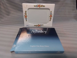 A Nice Aynsley Frame in an  original Box. W.19 L.24 Cm.