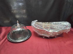 High-Class Cheese Plate W.20 Cm.with Cover + 'Silver' Fruit Basket L.31 W,18 Cm.    