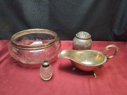 Job lot of Silver and Glassware. (4 pieces) 