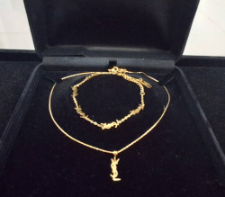 Beautiful  fashion Gold Plated Stainless Steel set with velvet box.
