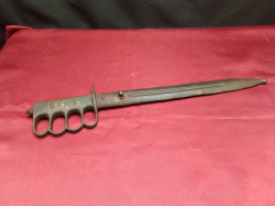 A Vintage US 1918 bayonet. L.46 Cm. 