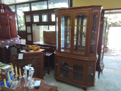 Large Teak Carved Glass Door and Shelf With Lights With Key in good condition. H.200 W.120 D.60 Cm.