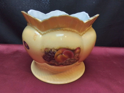 An Aynsley Orchard Gold Jardiniere with Front Decoration. W.18 H.15 Cm.