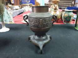 Bronze Oriental 2 handles Vase. W.20 H.26 Cm. 