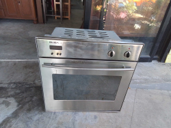 Elba Built in Oven.