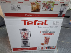 Tefal bleander machine boxed