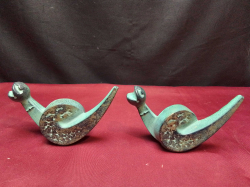 A Pair of Vintage Bronze Japanese Snakes with Green Patina, by artist Saegusa Soutarou. W.13 H.8 Cm.