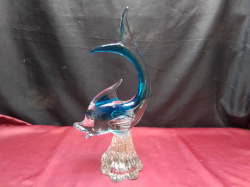 A lovely standing original Murano fish. W.17 H.35 Cm. 