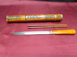Beautiful with dragon decorated Tibetan Traveling Knife Set