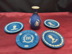 5 Pieces of Royal Blue Wedgwood Jasperware.